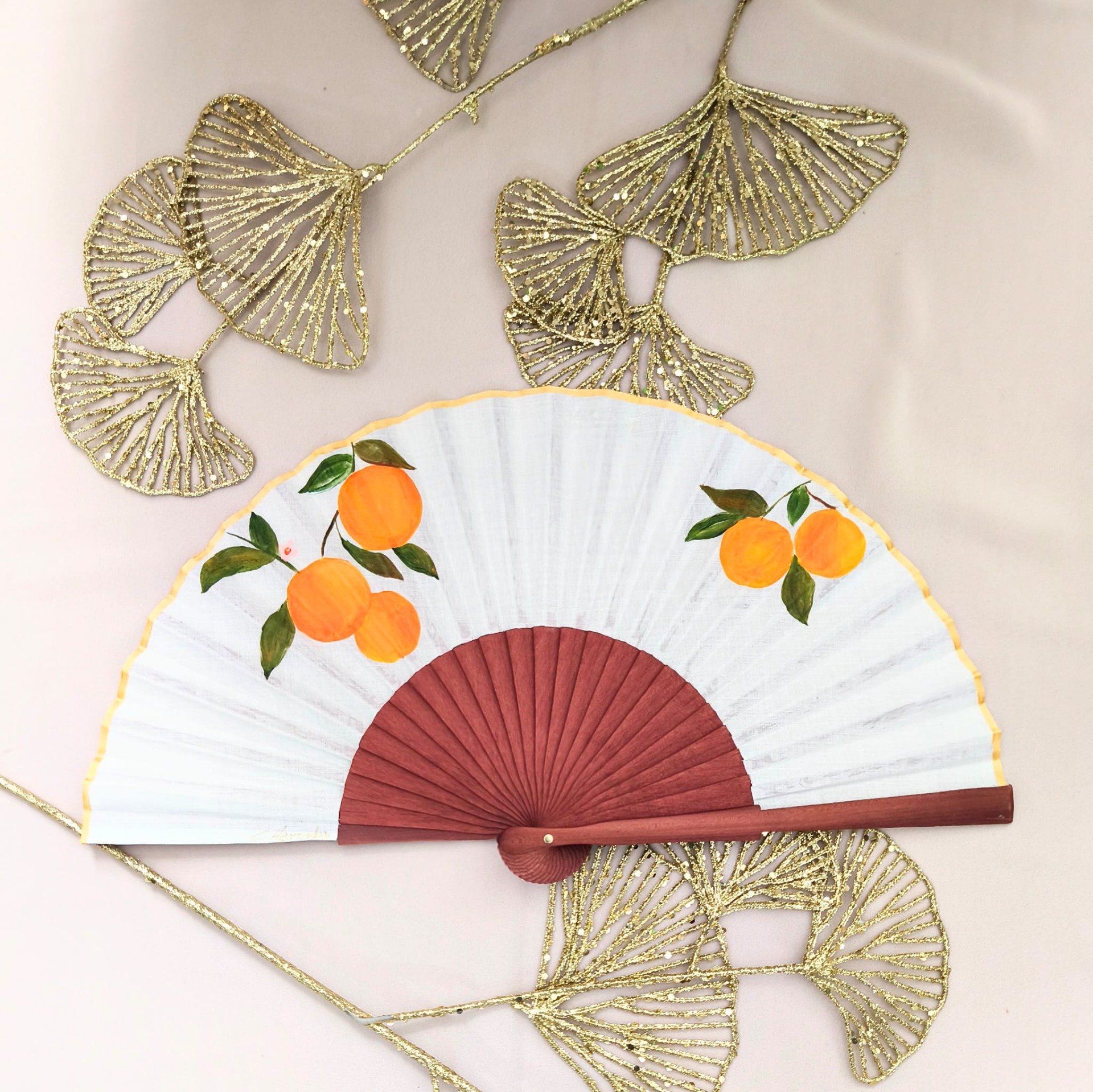 1 ó 2 días para envíar, dependiendo de la cantidad o las existencias pintadas. 